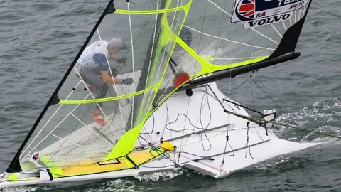 央视体育：女子3000米接力短道速滑世巡赛，中国队荣获铜奖