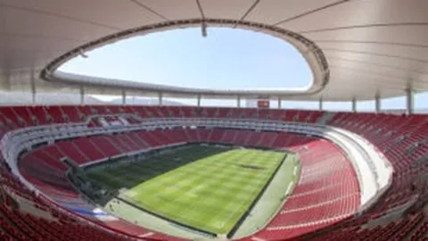 围棋新秀竞技舞台，循环赛制助青年棋坛雏鹰展翅。